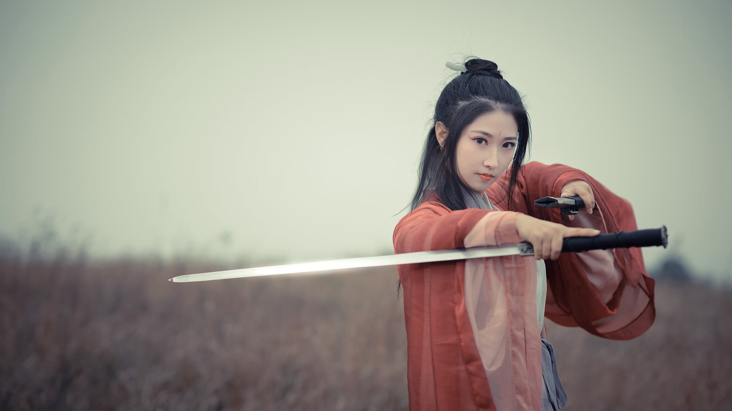 当雨林巨树撼动红龙,定义英雄的另一种方式