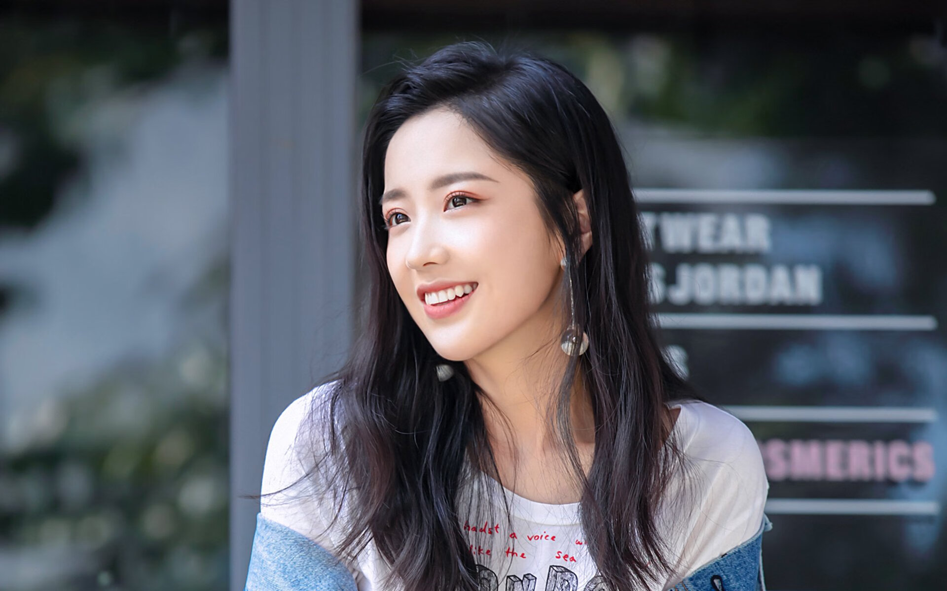 传奇拼图,从王岚嵚的螺丝刀到恩比德的核武器